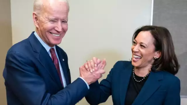 Joe Biden indulta a su hijo Hunter por posesión de arma ilegal y evasión fiscal.