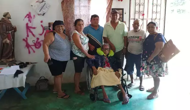 Doña María Pat denuncia que Macario, uno de sus sobrinos, pretende despojarla de propiedades