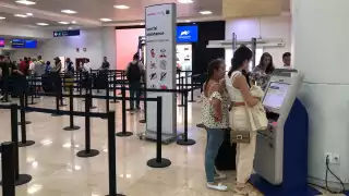 Aeropuerto de Cancún registra sólo cinco vuelos retrasados este martes