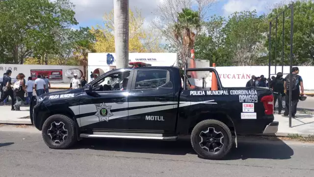 Paramédicos trasladaron a la maestra del Tecnológico de Motul a un hospital