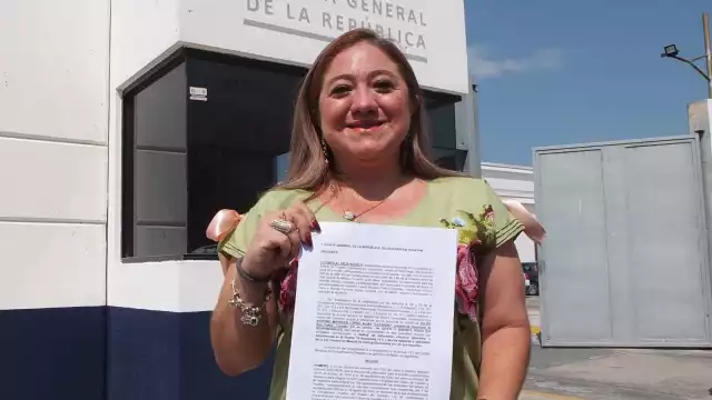La diputada de Morena interpuso la denuncia ante la FGR