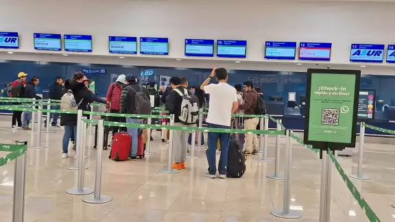 Aeropuerto Mérida hoy 01 de noviembre