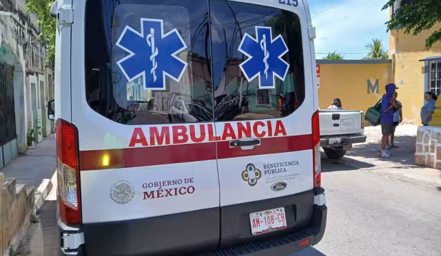 Ciudadanos alertan riesgo ante ausencia de paramédicos en Dzitbalché