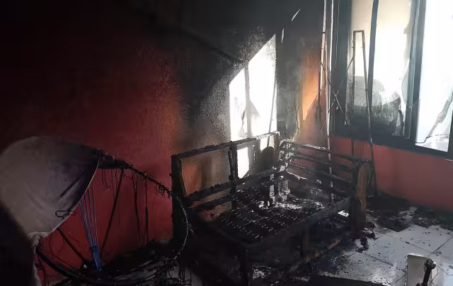 La mujer fue trasladada de emergencia a un hospital