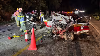 Fatal accidente deja dos muertos y cuatro lesionados en el tramo Ciudad del Carmen–Puerto Rico