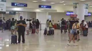 Aeropuerto de Cancún moviliza a más de 86 mil pasajeros este jueves