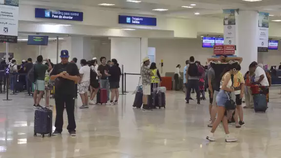 La gran movilidad de pasajeros se mantiene en el aeropuerto de Cancún