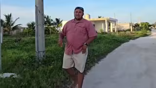 Denuncian intento de apropiación de terrenos en Sisal; comunidad exige defender sus predios