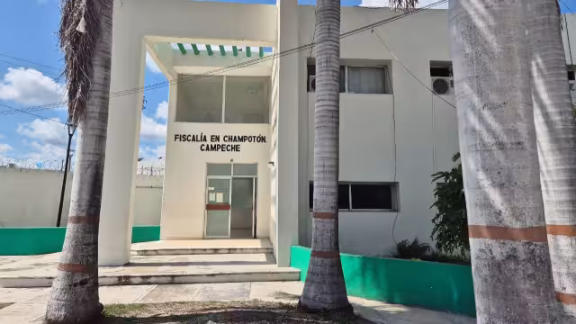 La Fiscalía y SEMEFO intervienen para esclarecer el fallecimiento.