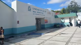 Adultos mayores en abandono tras suspensión de visitas médicas en Escárcega