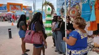 Crucero deja una importante derrama económica en el puerto con la llegada de 4 mil 769 visitantes