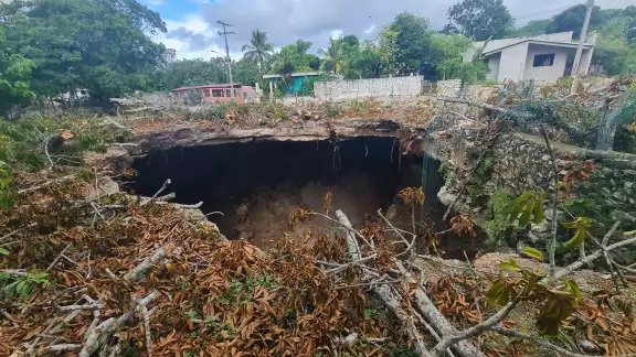 La investigación en el cenote de Xocén comenzó en manos de expertos La investigación en el cenote de Xocén comenzó en manos de expertos