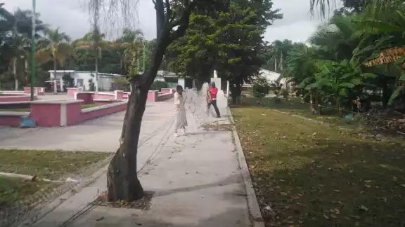 Apenas se fue el huracán “Milton”, estaban listos para zarpar; ahora por el fenómeno meteorológico “Nadine” no salen a la mar.