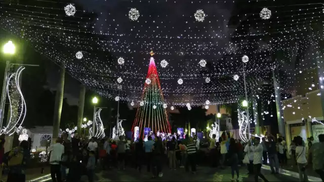 La Navidad llega a Paseo de Montejo en Mérida