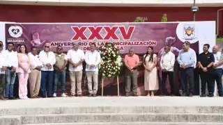 Con homenaje festejan el 35 aniversario de la municipalización de Escárcega