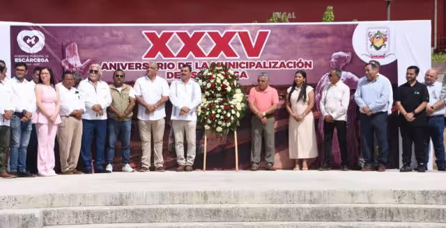 Se realizó una ceremonia por los 35 años de la municipalización de Escárcega