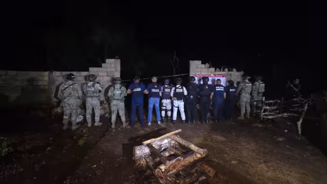 Las evidencias como los vehículos fueron asegurados por los elementos de las uerzas federales, estatales y del municipio