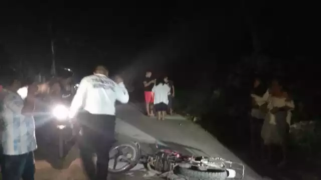 Paramédicos acudieron al lugar de los hechos para atender a los lesionados