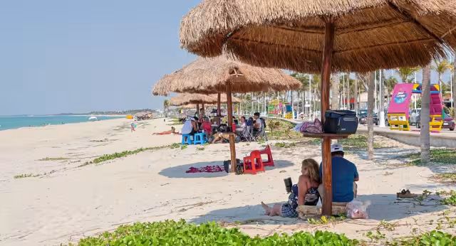 Retos de infraestructura y conectividad frenan desarrollo turístico en Carmen