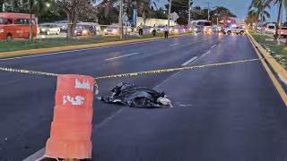 Muere hombre atropellado en bulevar Colosio de Cancún; conductor logra darse a la fuga tras matar al trabajador