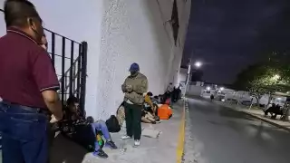 Largas filas desde el amanecer: Campechanos madrugan para pagar el refrendo vehicular  