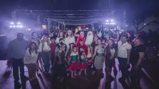 La Navidad llega a Mérida con el encendido del árbol en Paseo de Montejo