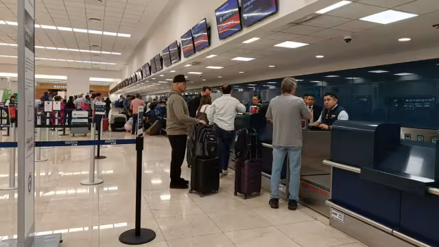 Hay buena movilización de pasajeros en el aeropuerto de Mérida