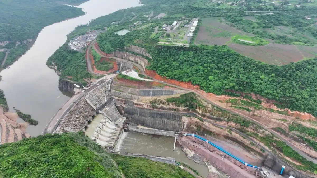 Sheinbaum anuncia entre 12 mil y 13 mil millones de pesos federales para agua potable en Guadalajara