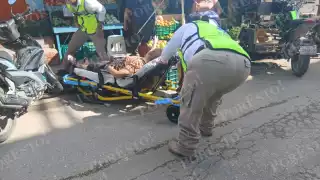 Mujer de la tercera edad se desmayó en el Centro de Escárcega.