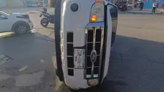 Se registraron daños materiales en el accidente en Cancún