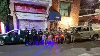 Con este operativo se detuvieron 33 personas y se aseguró mercancía ilegal valuada en aproximadamente 17 mdp