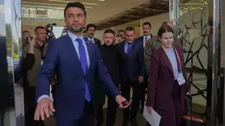 Volodimir Zelenski, presidente de Ucrania, llegó a Turquía para dar seguimiento a las negociaciones de paz