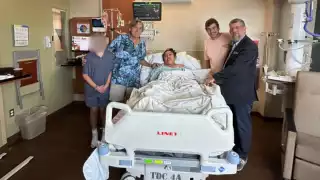 Las autoridades mexicanas y estadounidenses continúan con las investigaciones para esclarecer las causas del desplome de la aeronave