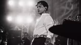 Usuarios acusan a Christian Nodal de hacer plagio en su nueva canción.