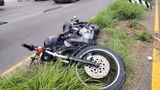 El motociclista fue trasladado al Hospital O'Horán de Mérida