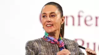 Claudia Sheinbaum Pardo, presidenta de México, acusada de violar el principio de no intervención.