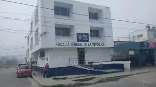 Tres hombres fueron detenidos en la comunidad de El Desengaño, municipio de Candelaria, por portación de armas de fuego sin permiso.
