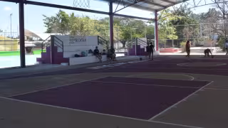 Inauguración en Pacabtún desata debate por colores institucionales