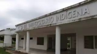 En total olvido Casa del Estudiante Indígena de la Uaeqroo