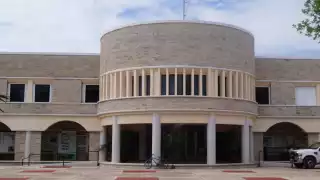 Falta pago de aguinaldo a trabajadores de la UAEQROO se debería a crisis económica