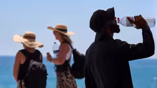 Los meteorólogos prevén que las temperaturas en territorio francés alcancen entre 39 y 41 grados centígrados
