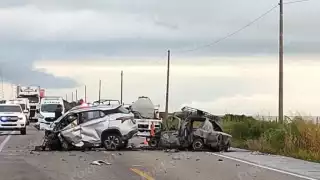 Accidente mortal bloquea tránsito entre Sabancuy y Champotón