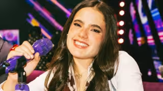 Camila Fernández vuelve a “Juego de Voces” a una semana de su operación.