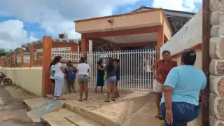 Destituyen a director de primaria en Tinún tras denuncia de maltrato a niña con autismo