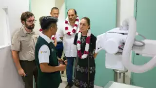 La presidenta Claudia Sheinbaum destacó que se han inaugurado 16 de los 31 hospitales comprometidos