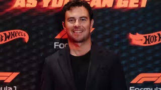 Checo Pérez acumula más de 60 vueltas y muestra avance en pretemporada de la F1