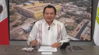 Díaz Mena habla de los ejes del Plan Bienestar en Yucatán.