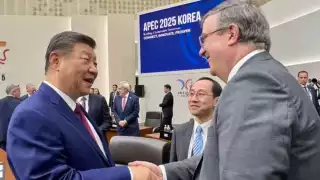 Durante el encuentro de la APEC 2025 en Corea del Sur, el secretario Ebrard tuvo un encuentro con el presidente de China, Xi Jinping