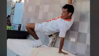 El Tío Gogo lo deja todo en el trabajo y la pista de baile