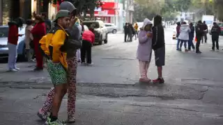 La jefa de Gobierno reiteró el llamado a la ciudadanía para mantener la calma y reportar cualquier daño o situación de riesgo a través del número 911